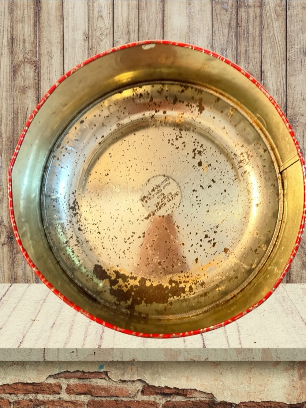 VTG:Daher 1950’s-1960’s Tin From England Crackle Finish/red & gold & gold knob